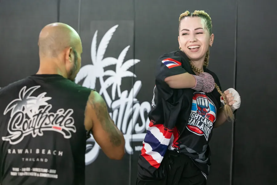 fightcamp — 09 JSP 4113
